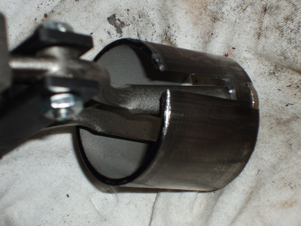 Trunion Bushing extracted.JPG