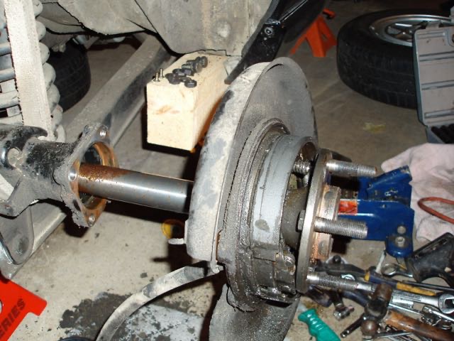 91 LR rearAxle dissamebly.jpg