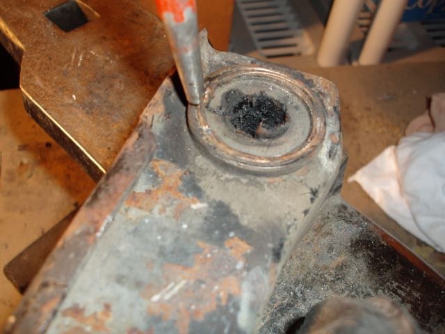 Pranging bushing shell @ cut.jpg